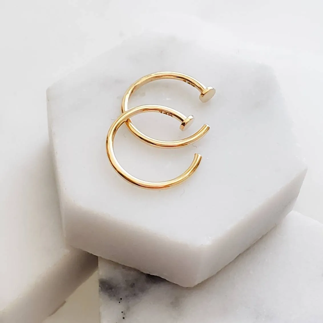 14k Gold Dot Hug Hoops