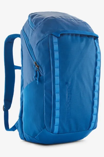 BLACK HOLE Pack 32L