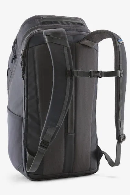 BLACK HOLE Pack 32L