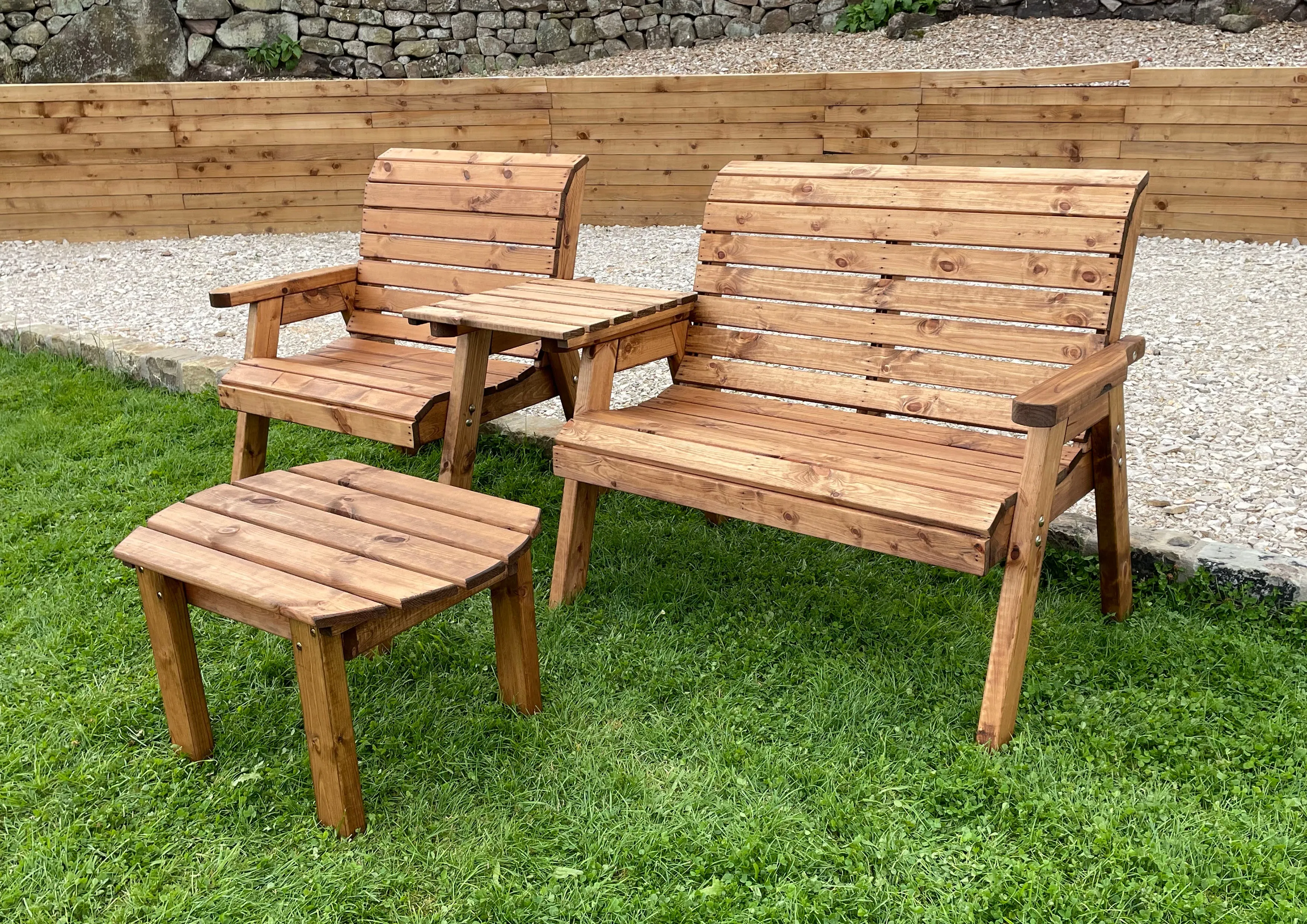 Charles Taylor Grand Three Seater Straight Companion Set