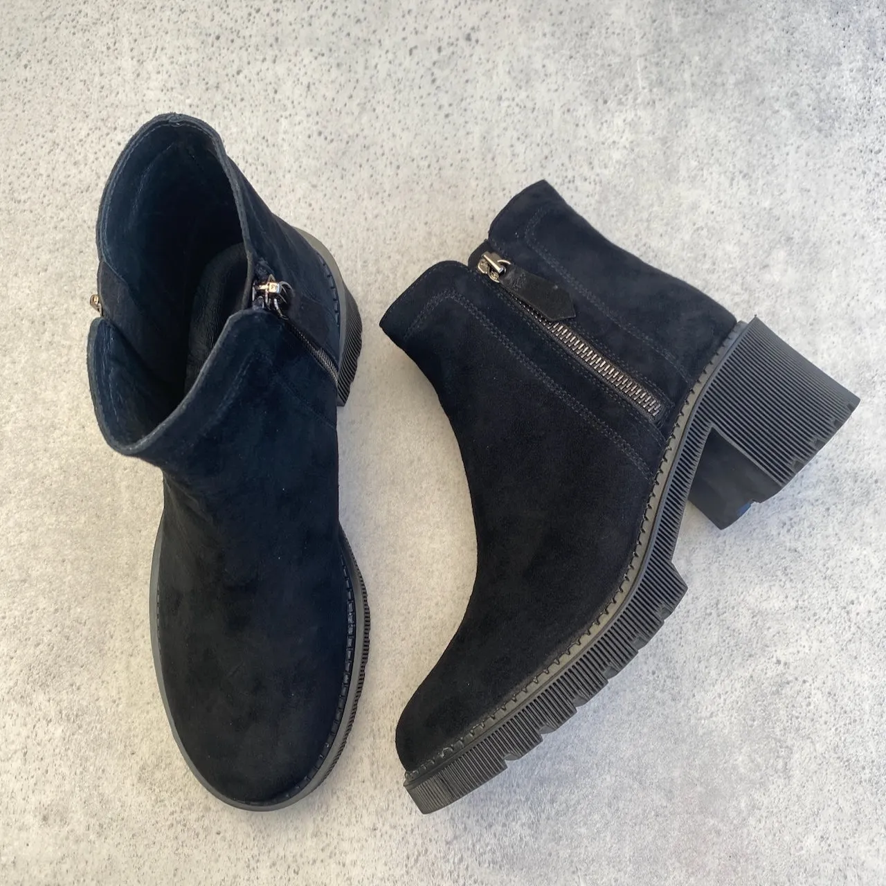 DJ Zango - ONLINE ONLY, Size 37