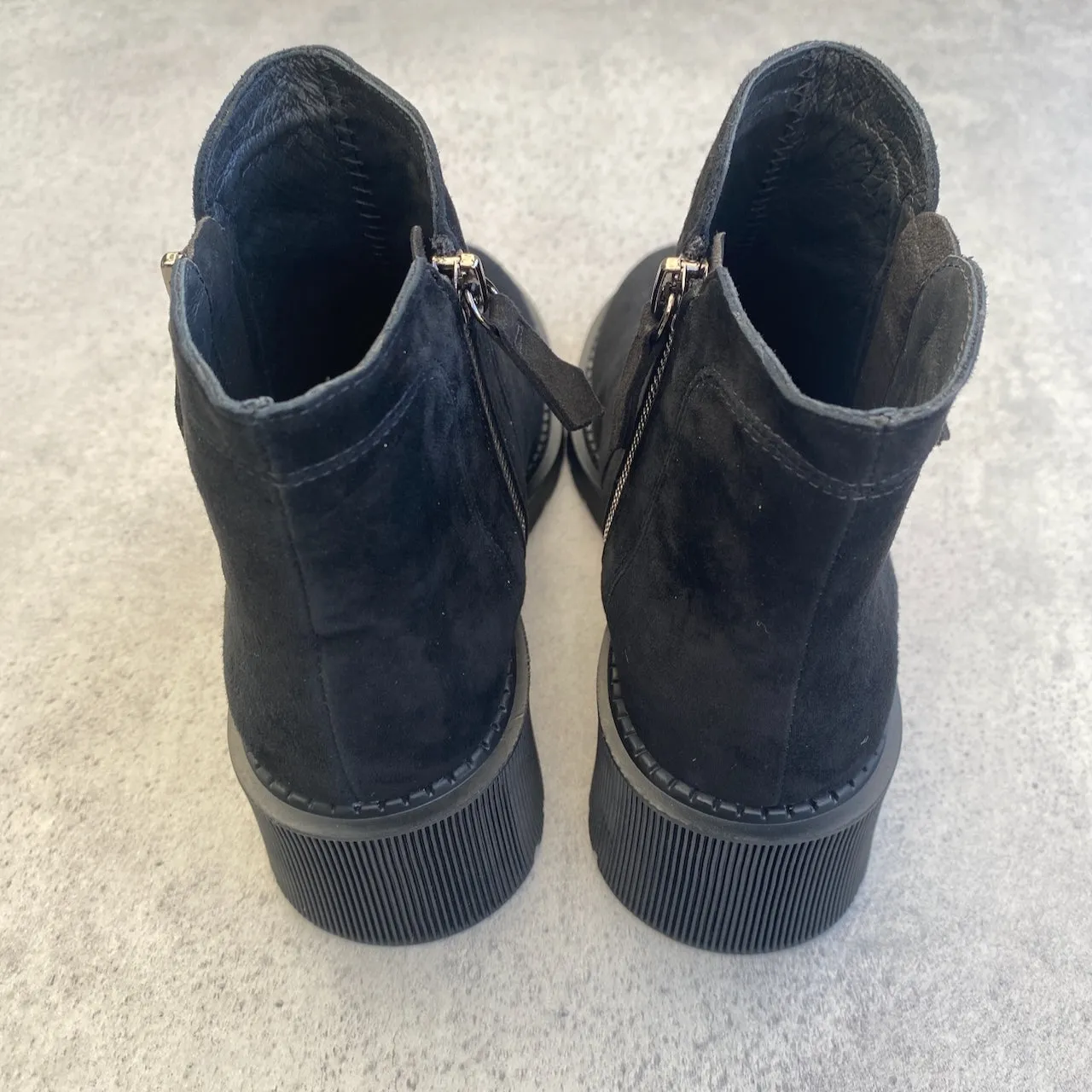 DJ Zango - ONLINE ONLY, Size 37