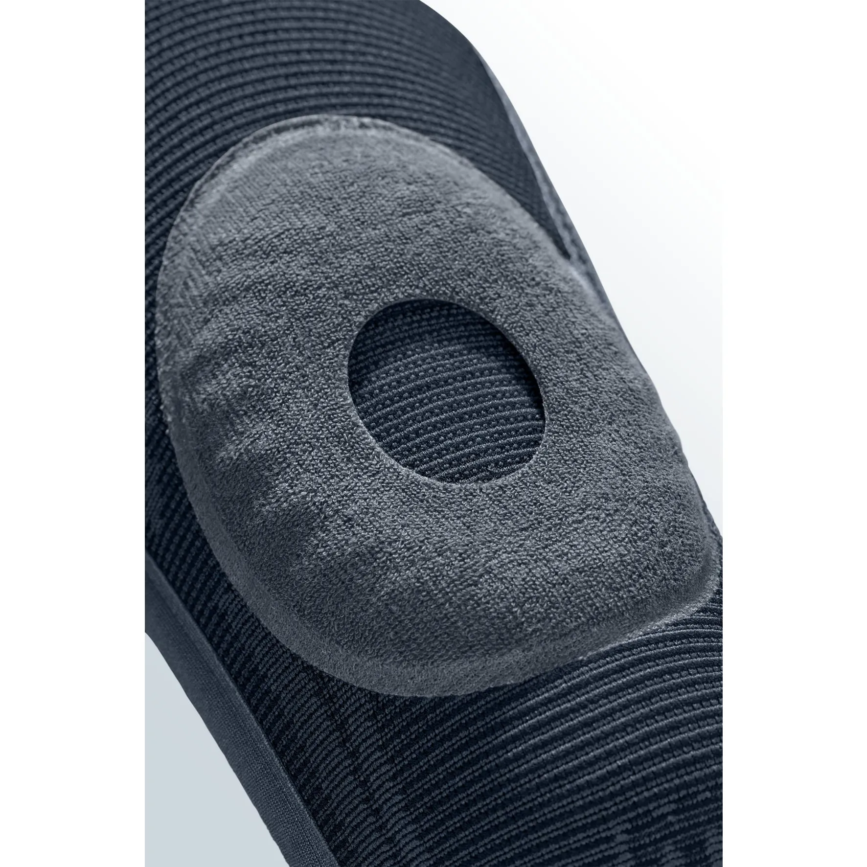 Genumedi Knee Support